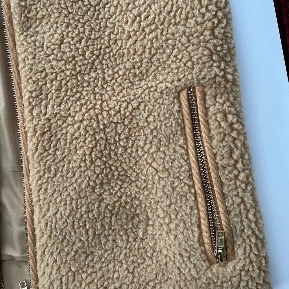 J. Crew Camel Sherpa Vest - Picture 3 of 5